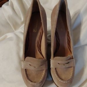 Sperry Top-Sider heels